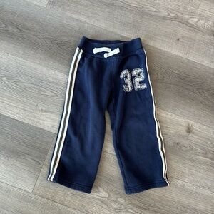 4/20$ Carter's Toddler Navy Sweatpants with Stripes size 2T